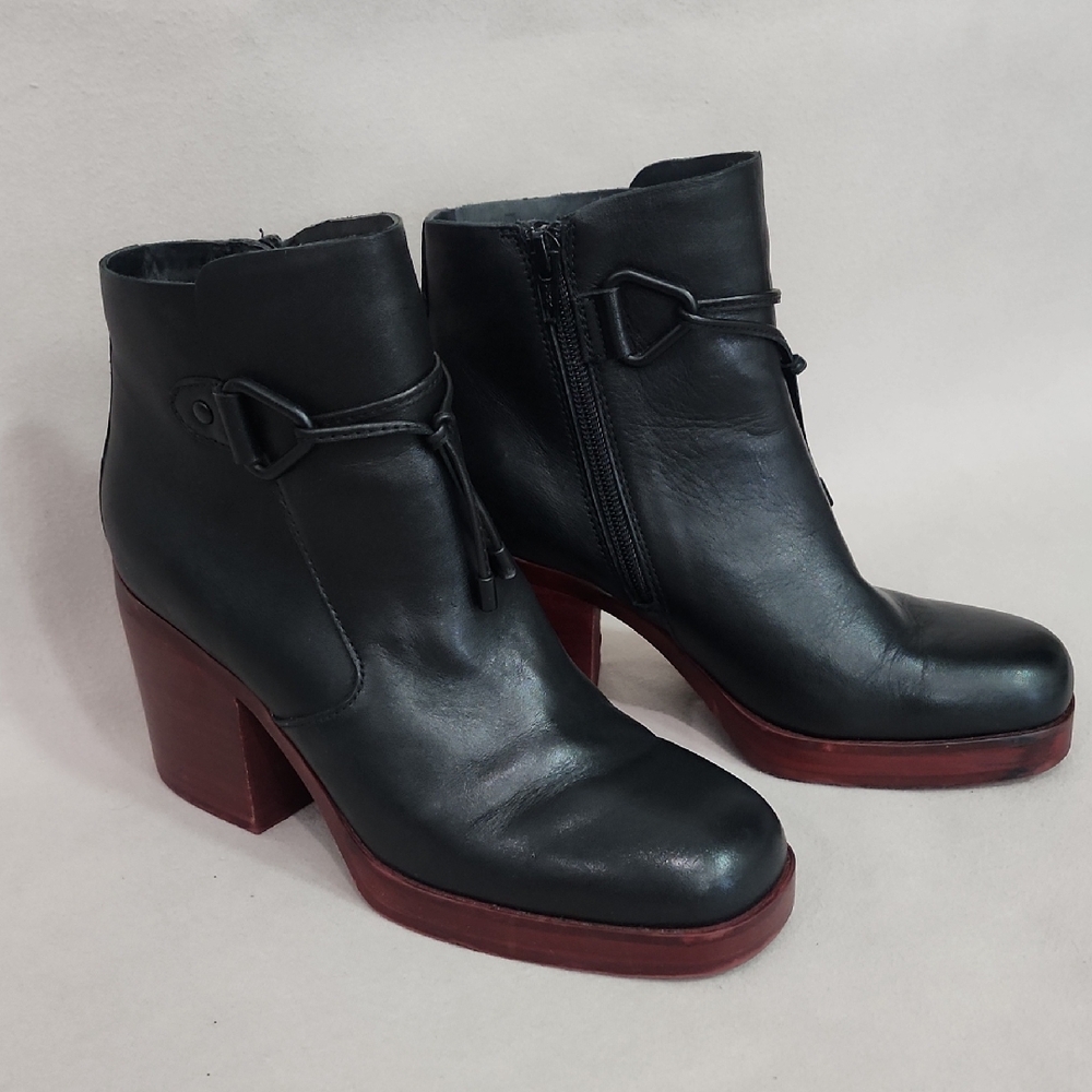 Korks Mertle Leather Stacked Heel Platform Boots  7.5